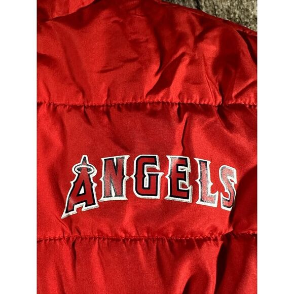 Los Angeles Angels Vest Red Men's Size XL 2025 Giveaway From 05/23/25 - Picture 3 of 9